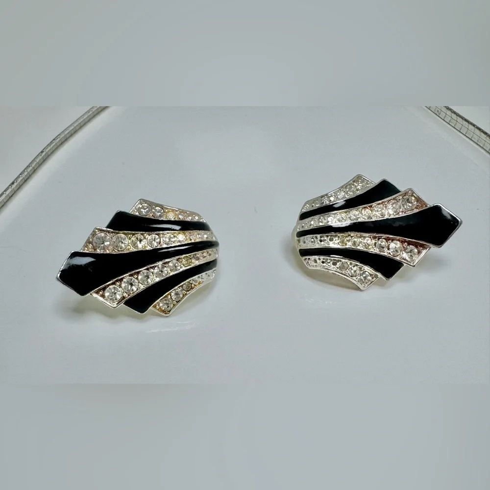 Avon Nina Ricci Black Enamel Rhinestone Silver Tone Necklace & Clip Earrings